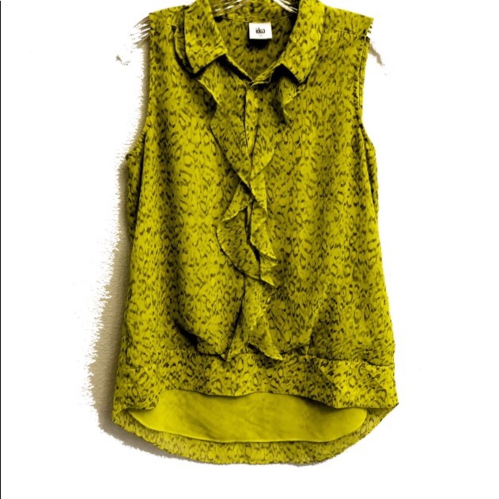 CAbi ruffled Rein top spring small